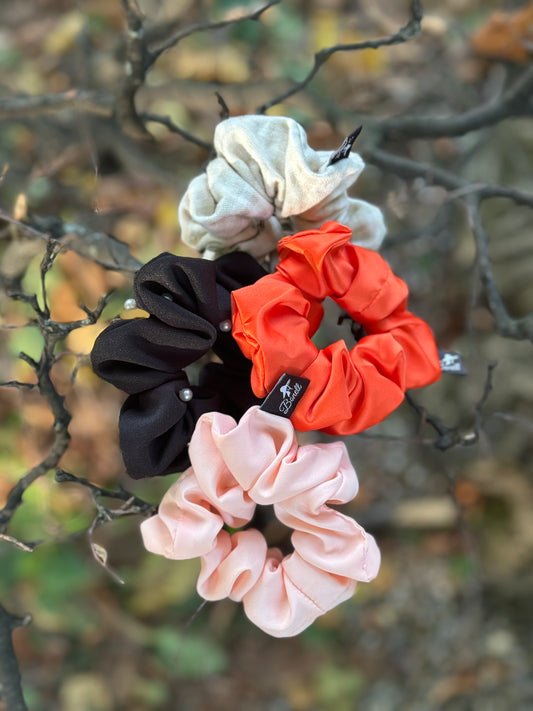 Handgemachte Scrunchies von Bonell | Stilvoll, bequem und für jeden Anlass