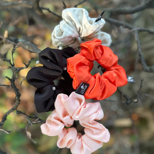 Handgemachte Scrunchies von Bonell | Stilvoll, bequem und für jeden Anlass
