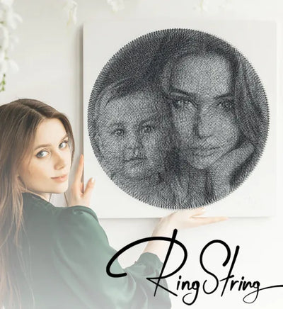 RingString DIY-Set bei Dreizack Wien – personalisiertes Kunstwerk aus MDF, Nägeln und Faden, 50×50 cm oder 35×35 cm, mit Audio-Anleitung, vor Ort ansehbar, exklusiv in Österreich erhältlich