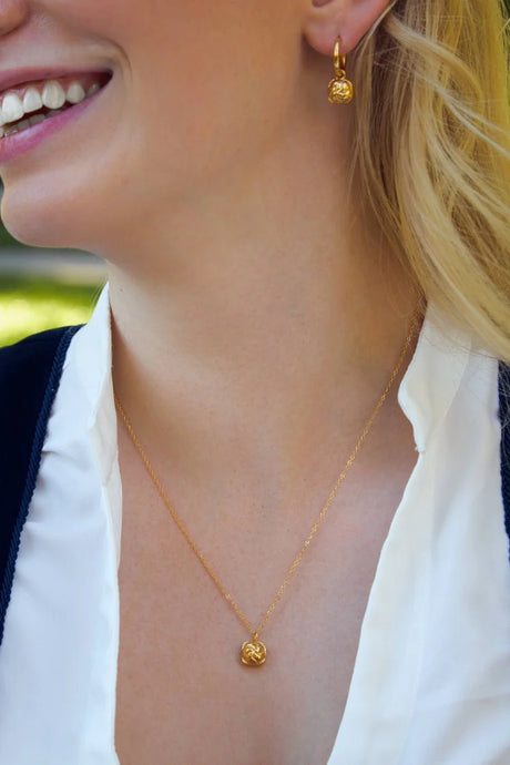 Leberkässemmel Hoops von Calior Jewelry – Wiener Statement-Ohrringe, Edelstahl mit 18K-Goldbeschichtung, wasserfester Schmuck