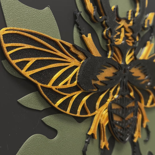 Hirschkäfer im Holzrahmen | Layered Art & 3D-Druck
