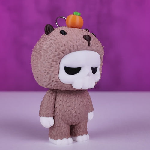 Boneybara Skullies Figur – Capybara Schlüsselanhänger mit Totenkopf-Design & Möhre, individualisierbar als Deko oder Collectible