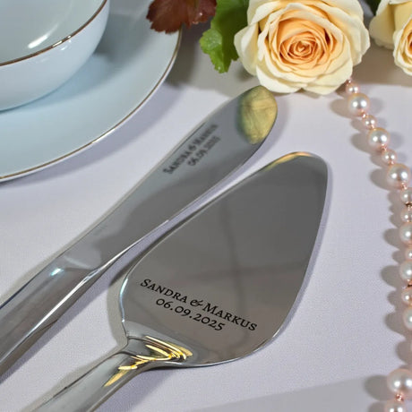 Tortenheber und Messer Set Gold oder Silber – Edelstahl Hochzeits-Set mit Gravur, personalisierbar, graviert in Wien, Geschenkidee Dreizack Wien